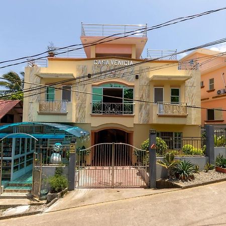 Zen Rooms Casa Venicia Caticlan Εξωτερικό φωτογραφία
